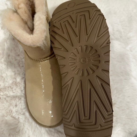 UGG women’s Tan Sparkle Boots-brand new size 9 - Picture 5 of 7